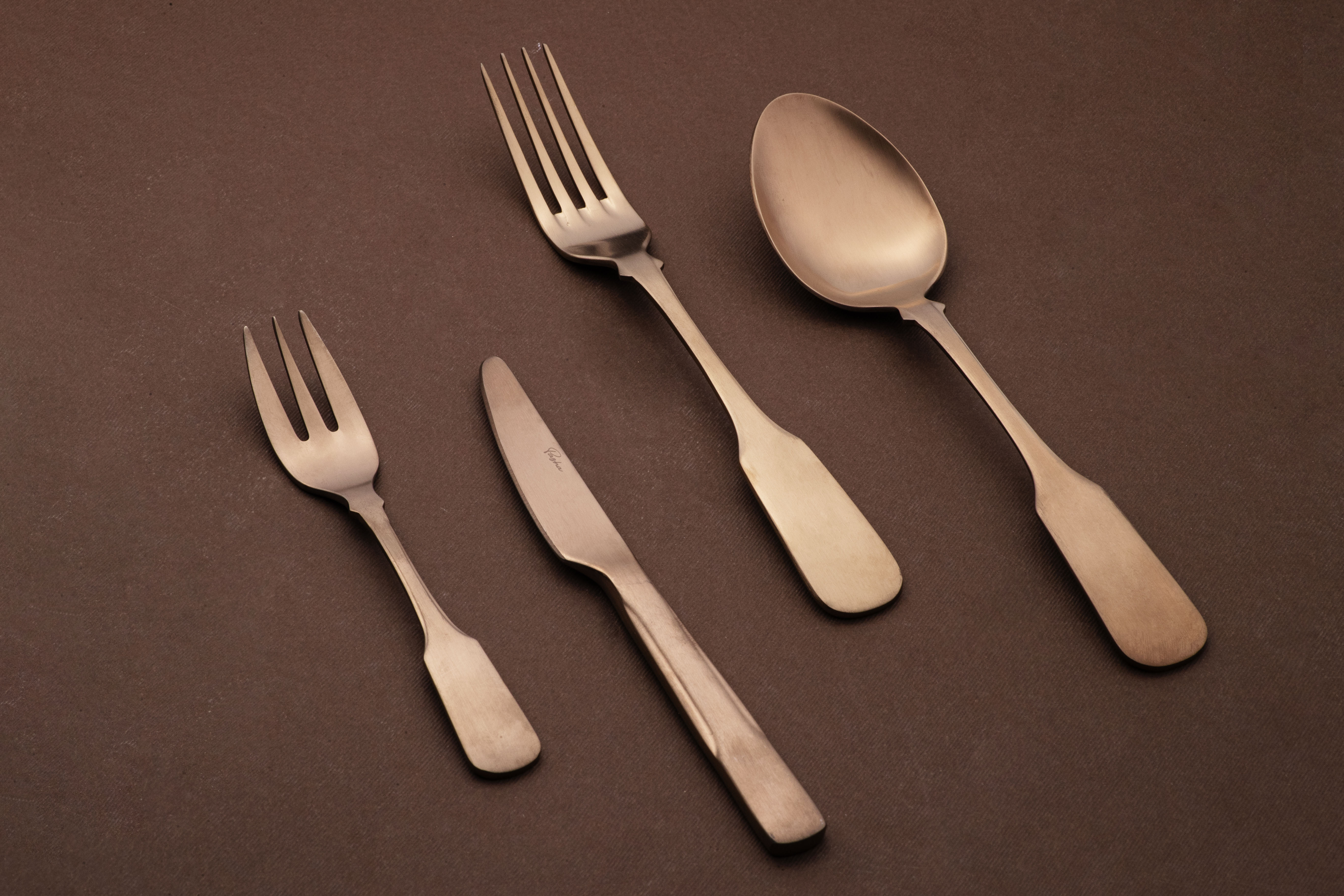 Pasha Brescia 32-Piece Sculptura Stainless Steel Cutlery Set