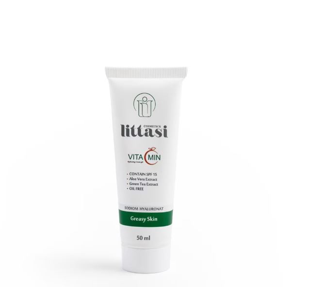 Littasi Professional Oil-Free Hydrating Cream Gel for Oily & Combination Skin with Sodium Hyaluronate, Aloe Vera, Green Tea Extract, Vitamin C & SPF 15  Lightweight Daily Moisturizer, 50 ml