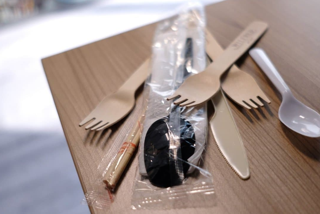  Nylon - Cellophane packaging spoon, fork