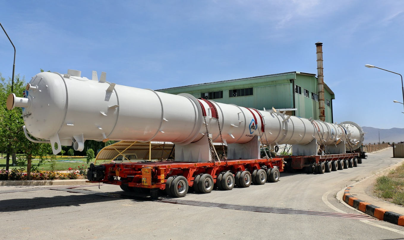 Heavy-Duty Horizontal Industrial Pressure Vessel