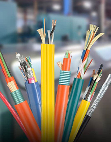 Flexible cable with a cross-section of 3x1