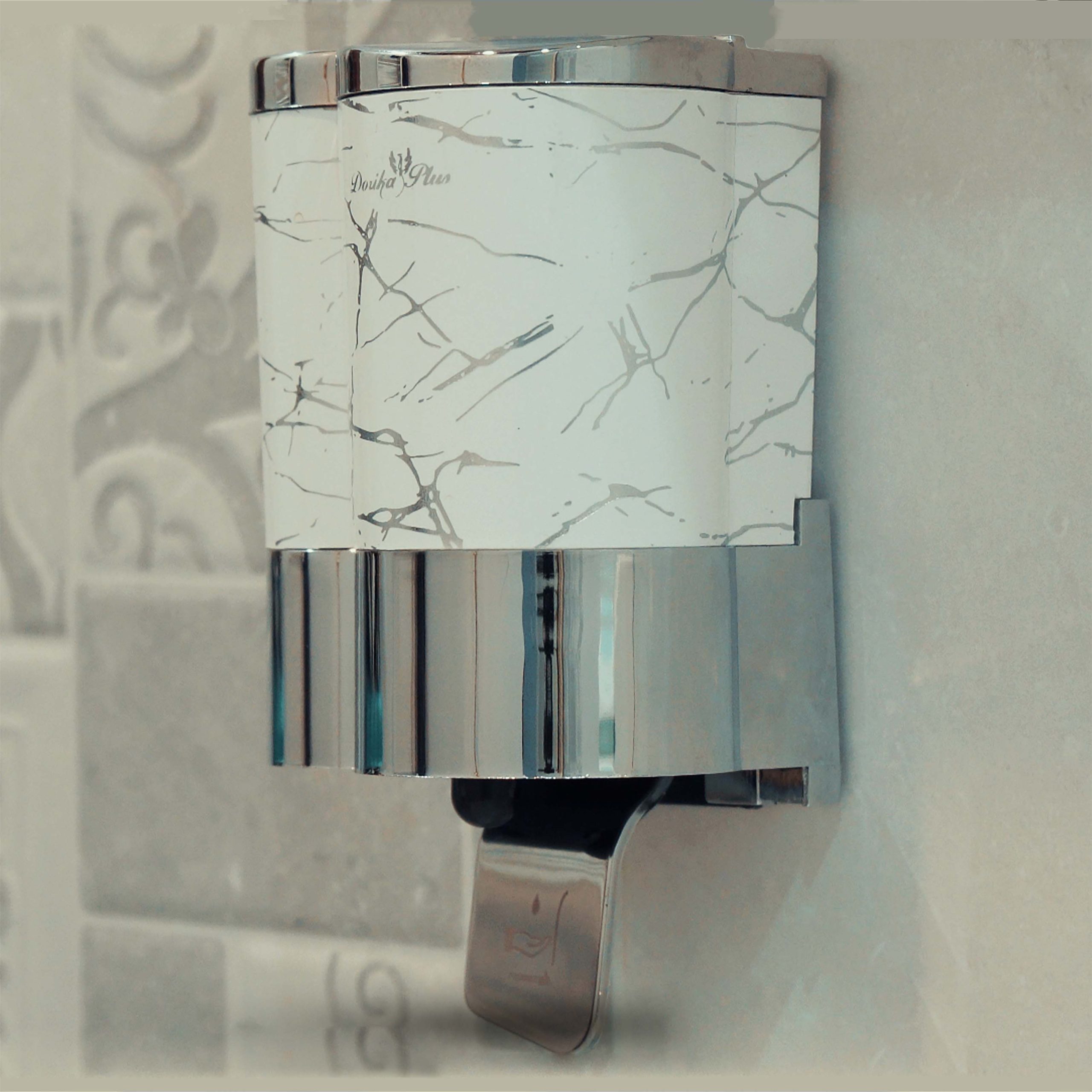 Liquid soap dispenser 