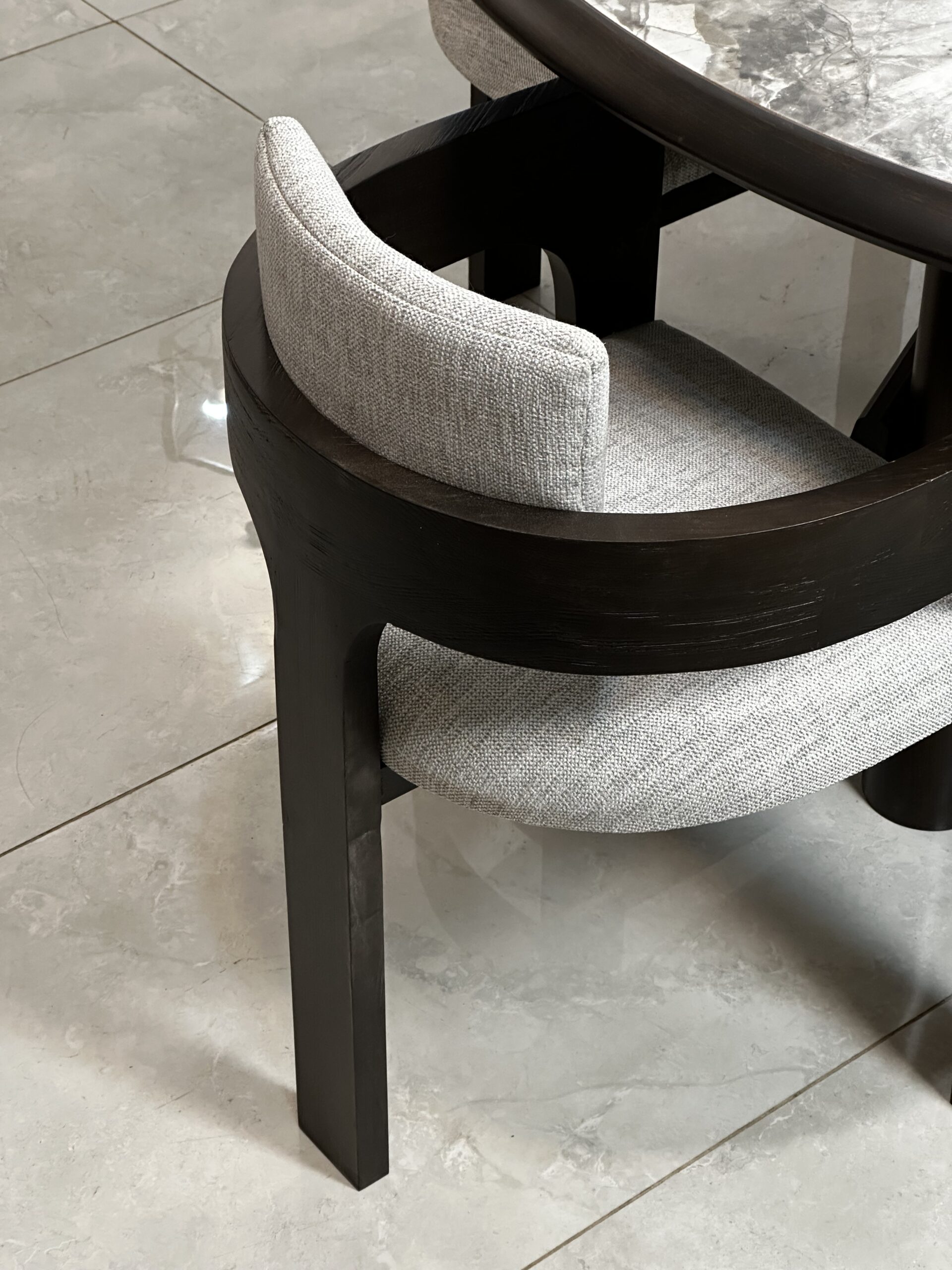 Zed Design Comfort Oak Wood Accent Chair