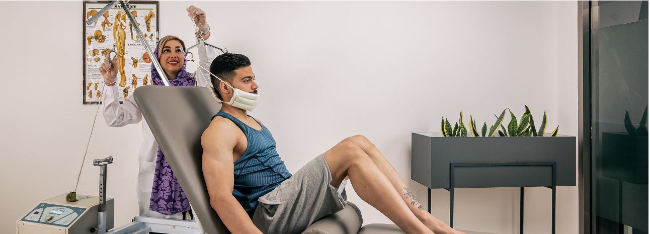 Traction Physiotherapy Machine 555C