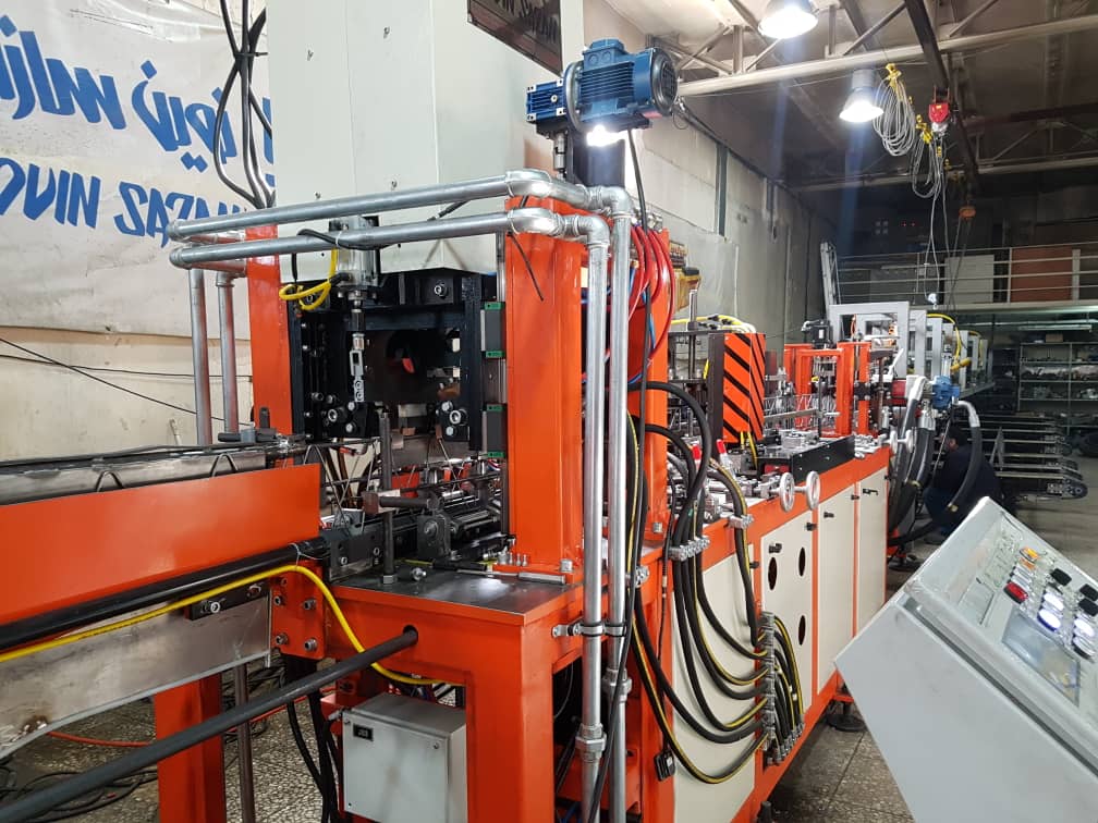 Lattice girder welding machine / Bed joint reinforcement welding machine