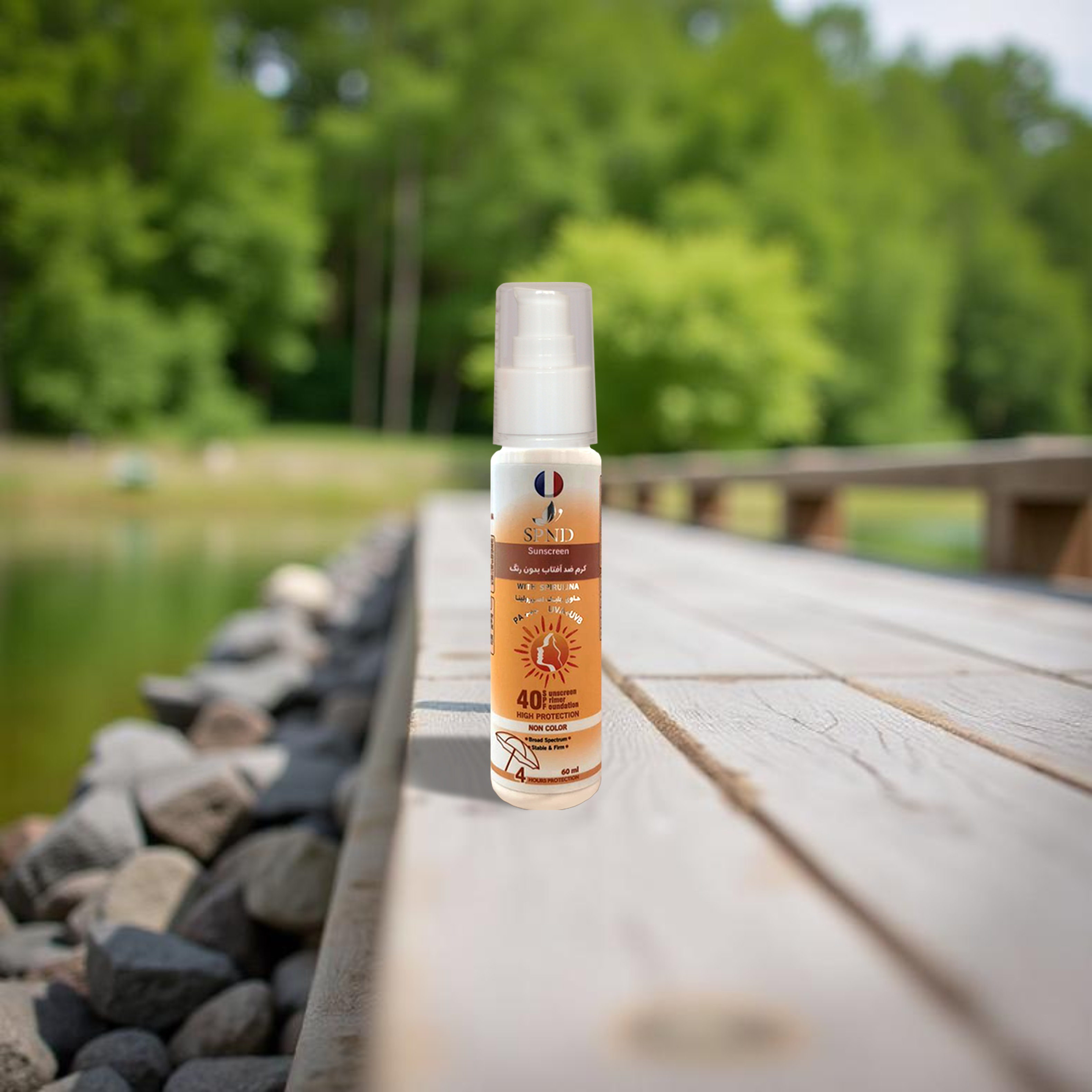Spirulina Sunscreen SPF40  Colorless