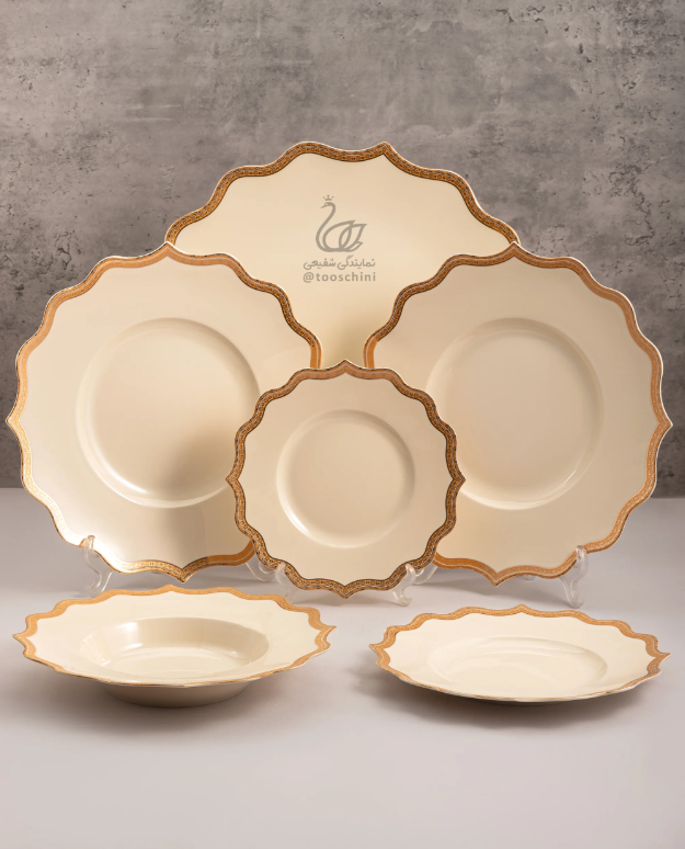 Porcelain service