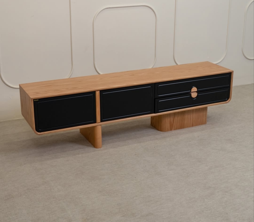 The whole body is MDF Polyurethane paint Natural oak veneer Wooden profile bases