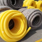 Drainage pipe with synthetic filter